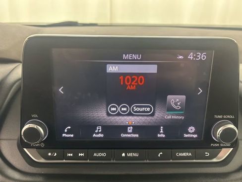 Used 2021 Nissan Rogue SV image 14