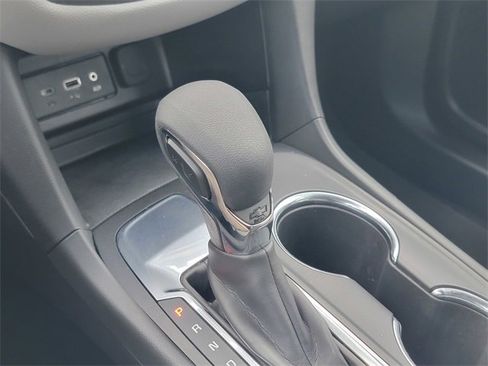 Certified 2023 Chevrolet Equinox LS w/ Driver Confidence II Package image 31