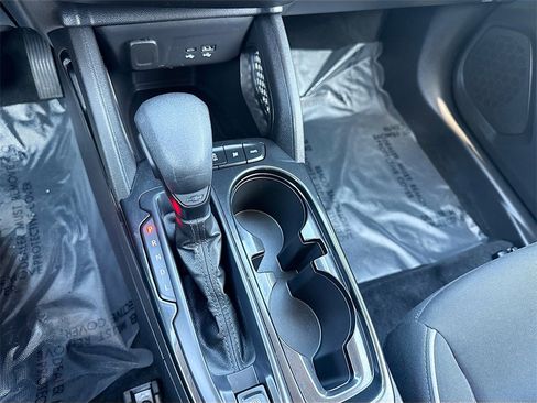 Used 2025 Chevrolet TrailBlazer LS w/ LS Convenience Package image 16