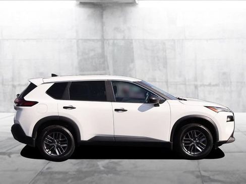 Certified 2023 Nissan Rogue S AWD/4WD image 5
