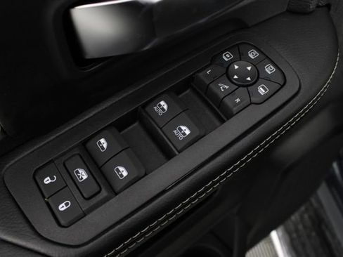 New 2026 RAM 3500 Big Horn AWD/4WD image 14