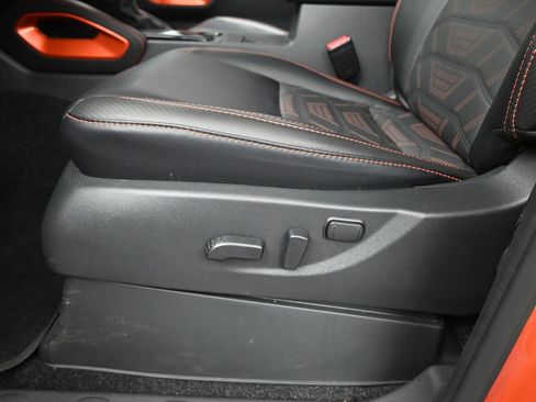 Used 2025 Nissan Frontier PRO-4X w/ Pro Premium Package image 10