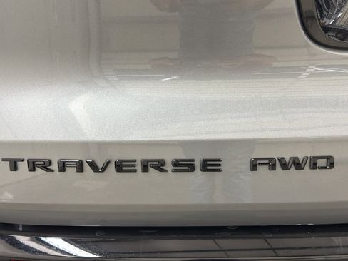 New 2026 Chevrolet Traverse RS AWD/4WD image 9