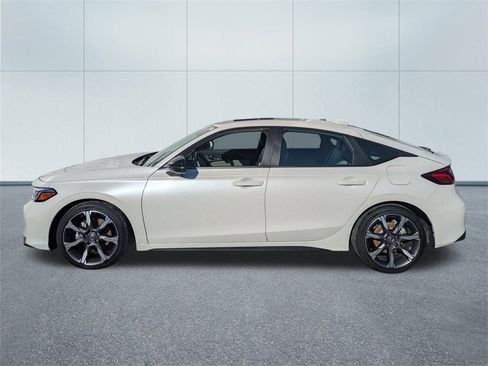 Used 2025 Honda Civic Sport Touring image 6