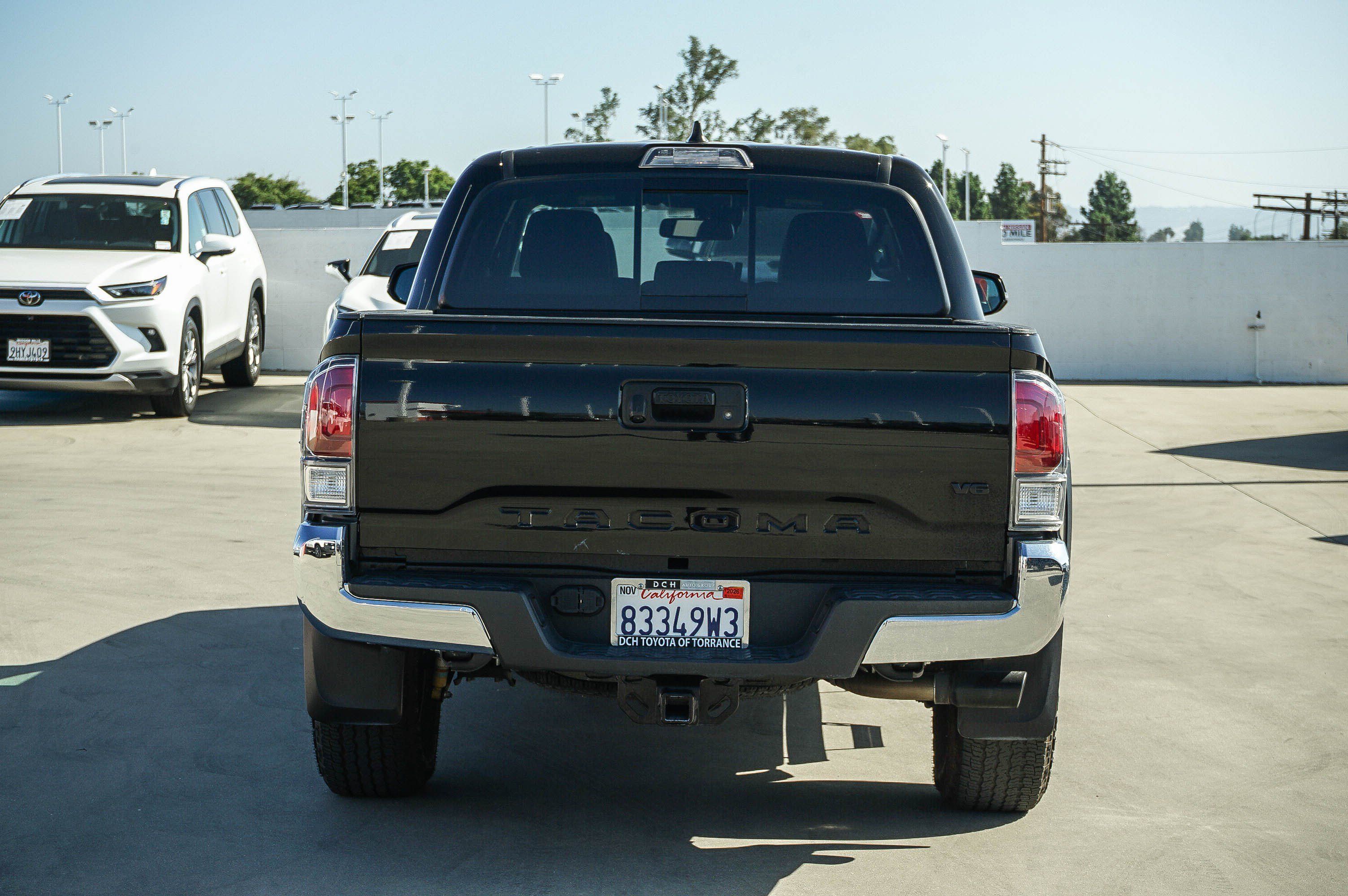 Used 2023 Toyota Tacoma TRD Off-Road AWD/4WD image 6