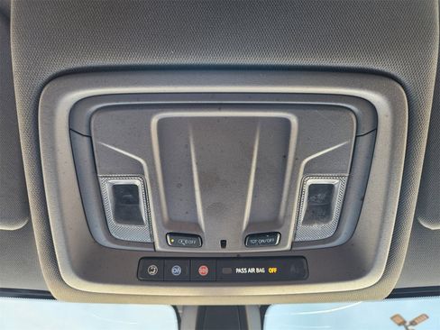 Used 2022 Chevrolet Silverado 1500 Custom image 34