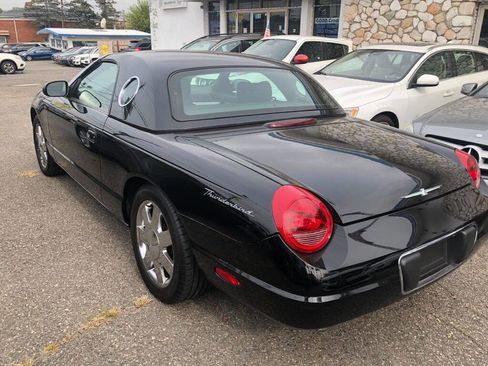 Used 2002 Ford Thunderbird Deluxe image 5