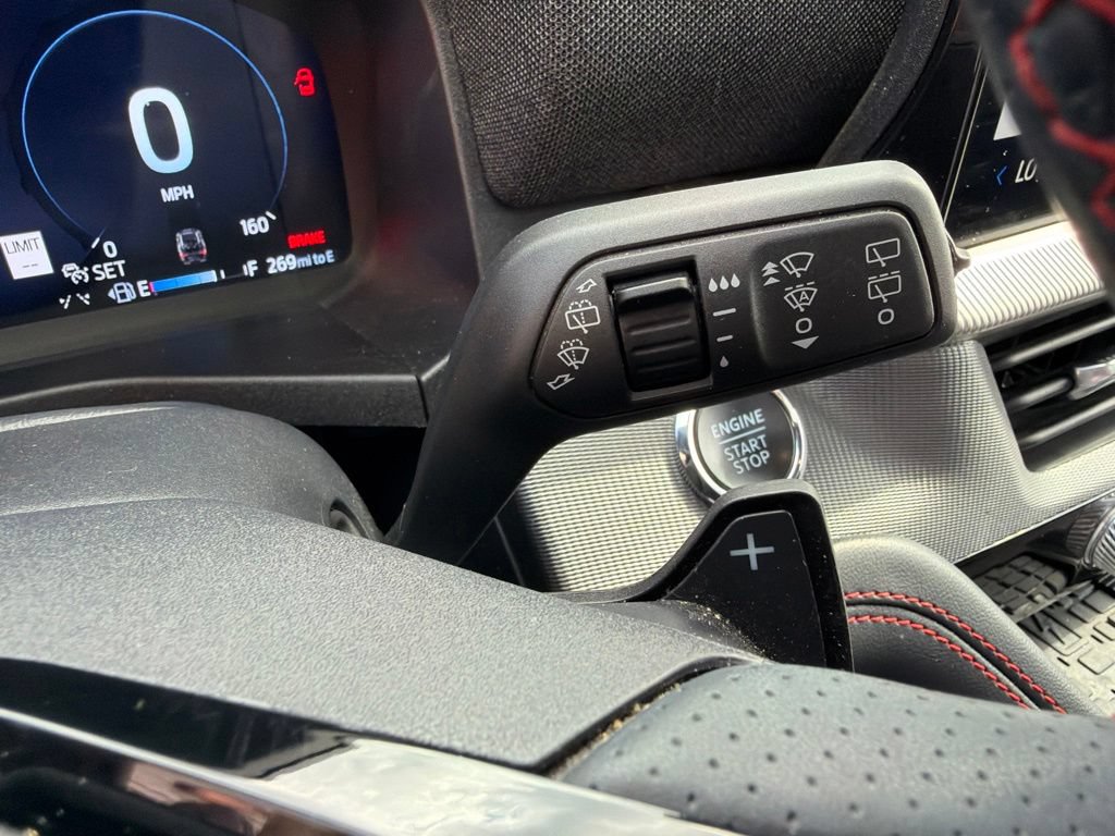Used 2025 Ford Explorer ST AWD/4WD image 43