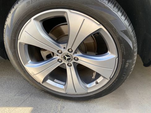 Used 2021 Mercedes-Benz GLS 450 4MATIC image 5