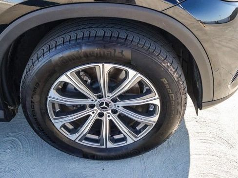 Used 2023 Mercedes-Benz GLC 300 image 9