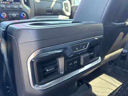 Used 2021 Chevrolet Silverado 1500 High Country w/ Technology Package AWD/4WD image 29
