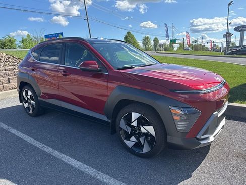 Used 2024 Hyundai Kona Limited image 1
