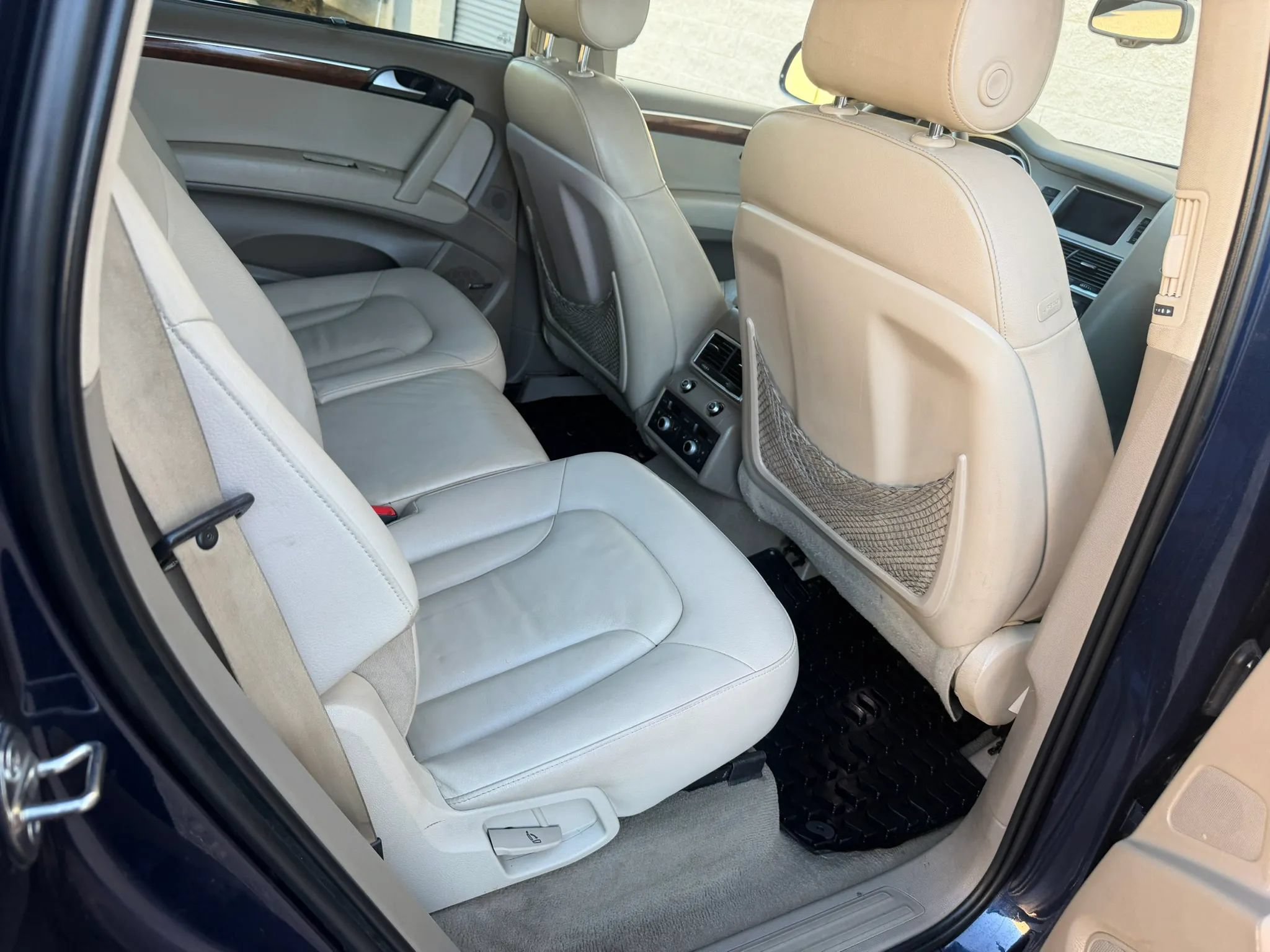 Used 2015 Audi Q7 TDI Premium Plus w/ Premium Plus Package AWD/4WD image 17