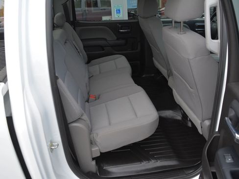 Used 2018 Chevrolet Silverado 3500 W/T image 15