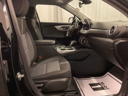 Used 2023 Chevrolet Blazer LT w/ Driver Confidence Package image 9