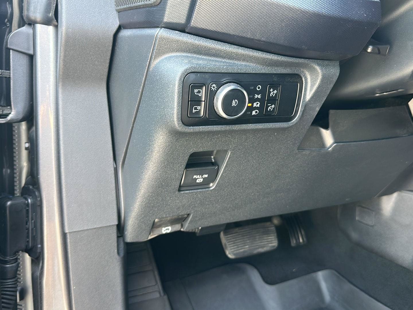 Certified 2023 Ford Bronco Outer Banks w/ Sasquatch Package AWD/4WD image 14