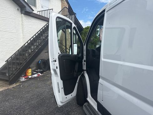 Used 2023 RAM ProMaster 2500 image 10