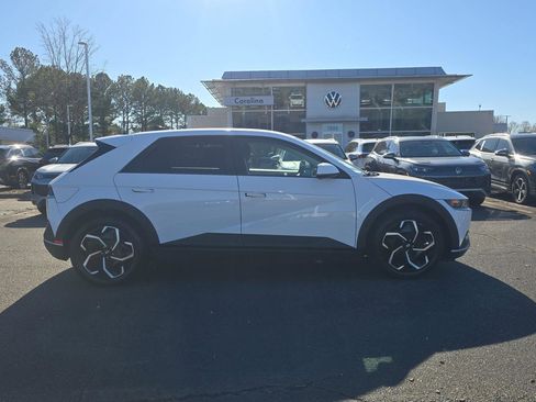 Used 2024 Hyundai Ioniq 5 SEL image 4