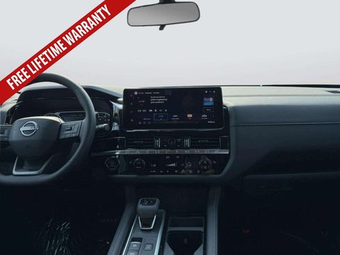 New 2026 Nissan Pathfinder SV AWD/4WD image 17