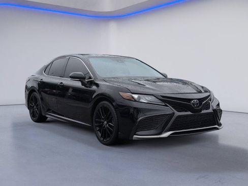 Used 2023 Toyota Camry XSE w/ Navigation Package FWD image 6