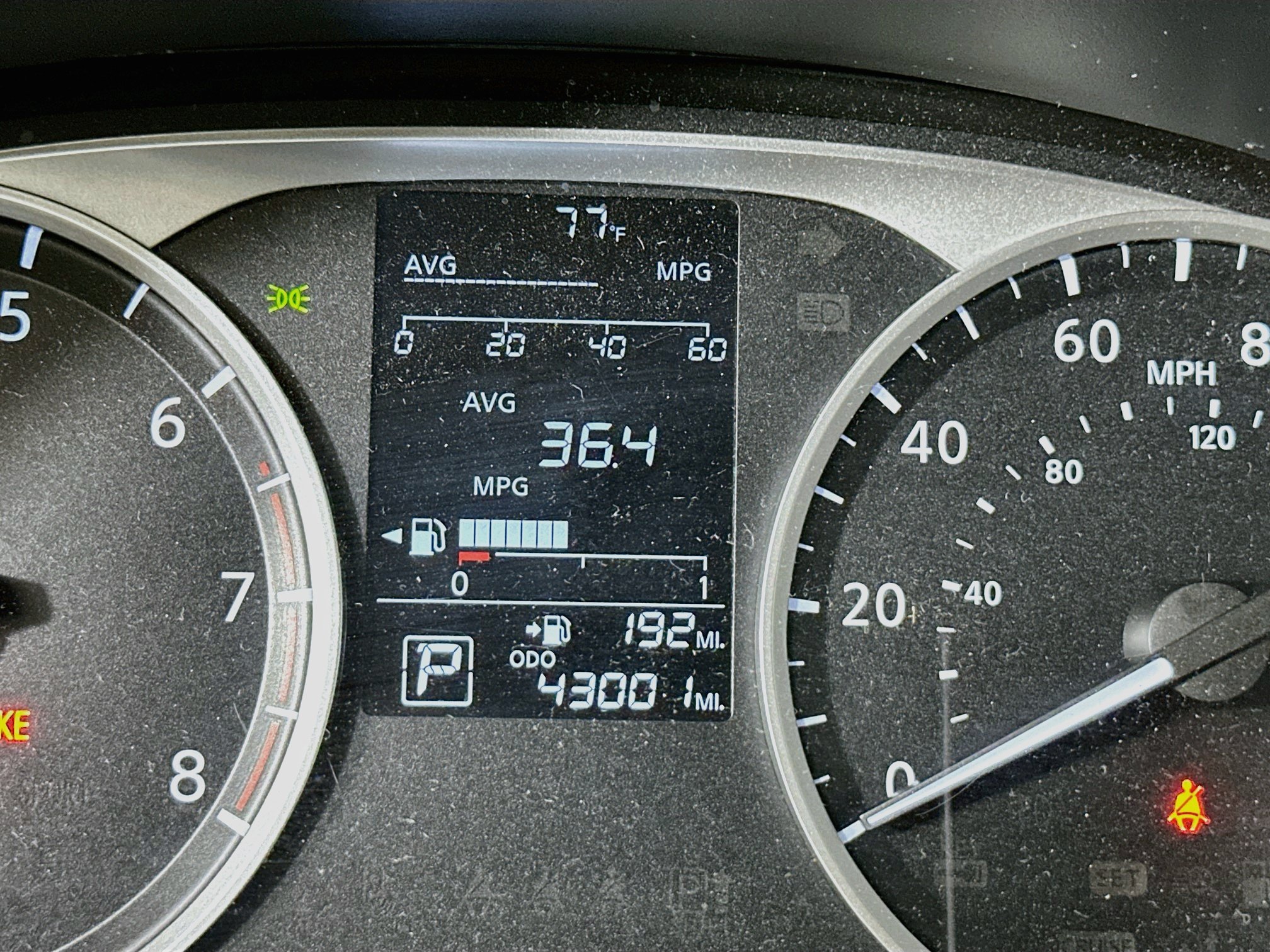Used 2025 Nissan Versa S FWD image 18