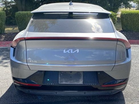 Used 2024 Kia EV6 Wind w/ Wind Technology Package AWD/4WD image 5