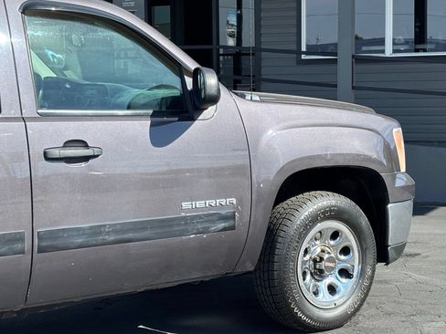 Used 2010 GMC Sierra 1500 SL RWD image 4