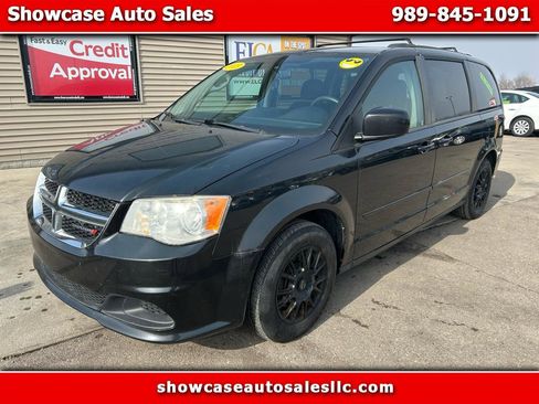 Used 2013 Dodge Grand Caravan SXT image 1