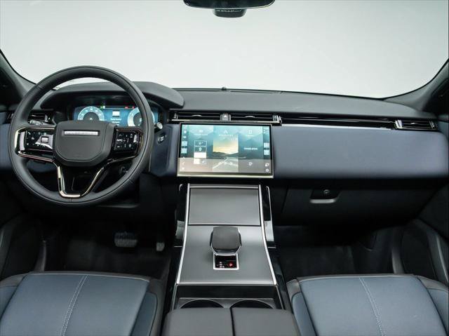 New 2026 Land Rover Range Rover Velar S AWD/4WD image 18