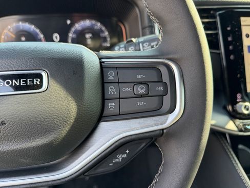 New 2026 Jeep Grand Wagoneer 4WD image 16