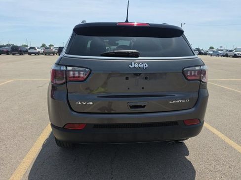 Used 2022 Jeep Compass Limited AWD/4WD image 4