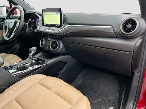 Used 2023 Chevrolet Blazer Premier w/ Driver Confidence II Package image 28