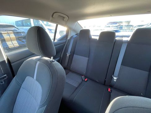 Used 2025 Nissan Sentra SV FWD image 38