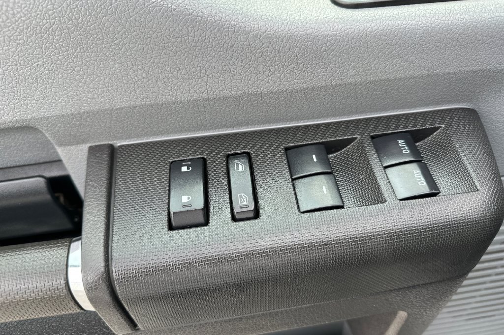 Used 2016 Ford F350 XL w/ Power Equipment Group RWD image 10