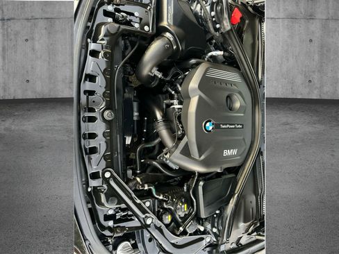 Used 2018 BMW 430i Convertible image 11