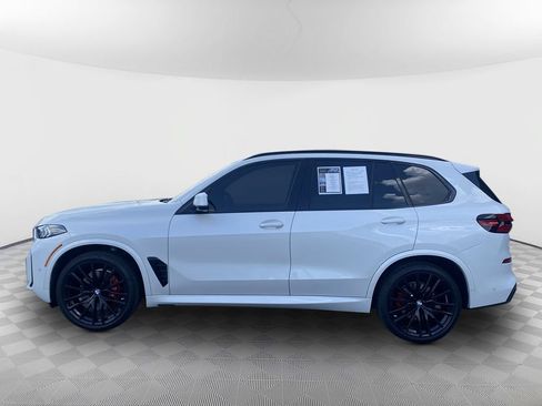 Used 2024 BMW X5 xDrive40i w/ M Sport Package AWD/4WD image 5