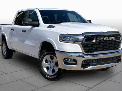 Used 2025 RAM 1500 Lone Star AWD/4WD image 3