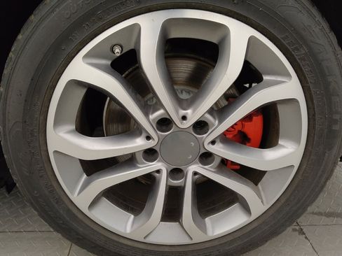 Used 2017 Mercedes-Benz C 300 Sedan image 31