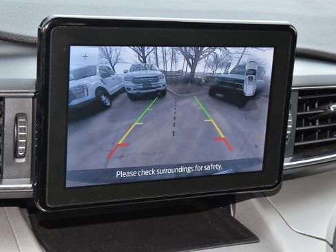 Certified 2023 Ford Explorer XLT w/ Equipment Group 202A image 29