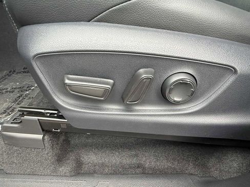 New 2026 Toyota Tacoma TRD Off-Road AWD/4WD image 10