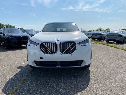 New 2026 BMW X3 xDrive30i w/ Premium Package AWD/4WD image 2