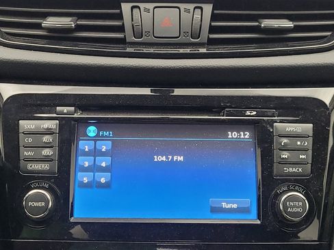 Used 2018 Nissan Rogue Sport SV w/ SV Technology Package AWD/4WD image 25