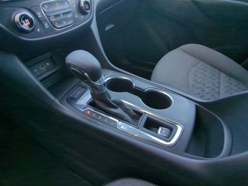 Used 2024 Chevrolet Equinox LT image 17