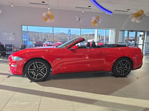 Used 2022 Ford Mustang GT Premium w/ Ford Safe & Smart Package image 7