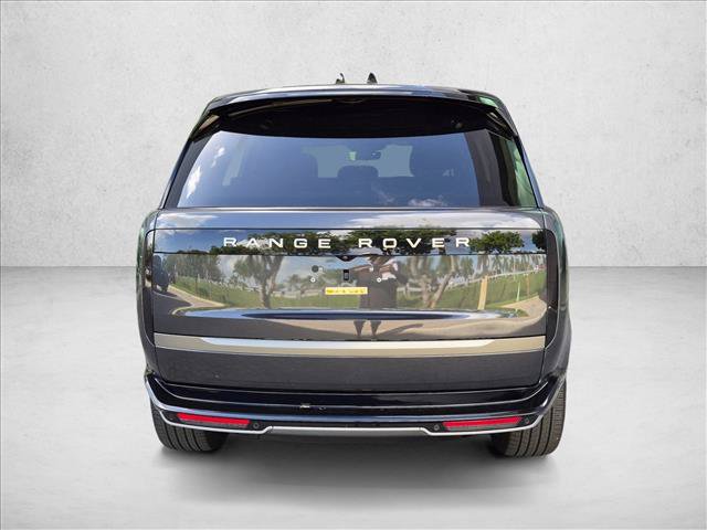Used 2025 Land Rover Range Rover SE AWD/4WD image 7