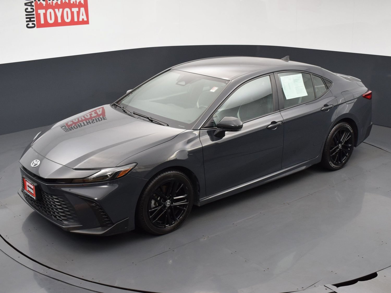 Used 2025 Toyota Camry SE FWD image 24