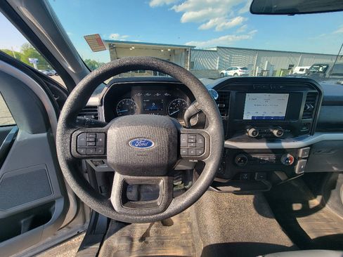 Used 2021 Ford F150 XL w/ Equipment Group 101A High AWD/4WD image 12