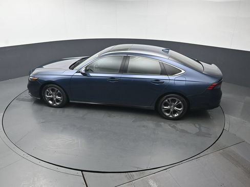Used 2023 Honda Accord EX-L image 37