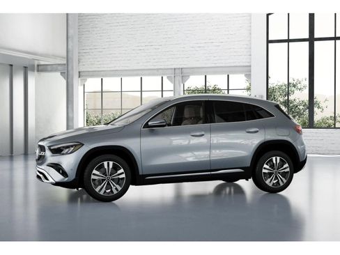 New 2026 Mercedes-Benz GLA 250 GLA 250 image 36