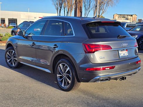 Used 2022 Audi Q5 2.0T Premium Plus image 3